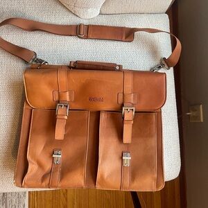 Men’s Kenneth Cole leather crossbody bag